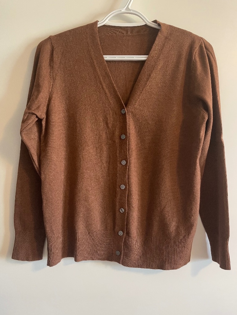 EUC Vintage Brown V-Neck Long Sleeved Button Down Cardigan Soft Stretchy Large